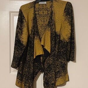 Kasper Mustard and Black Draped Open-Front Cardigan